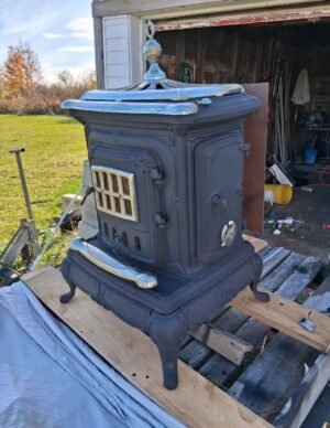 Antique Parlor Wood Stove – view 2
